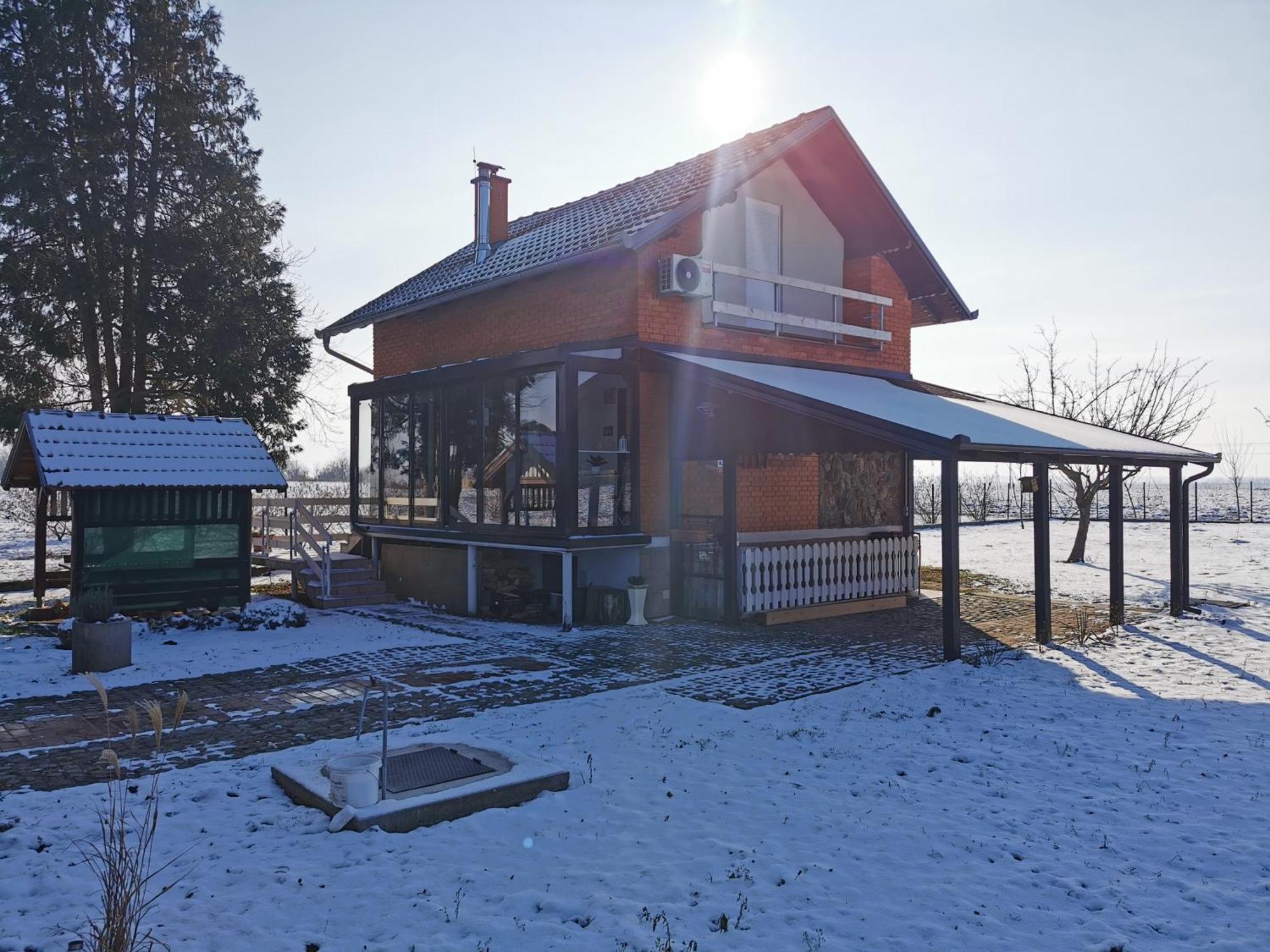 Kuca Za Odmor Bella Villa Sotin Dış mekan fotoğraf